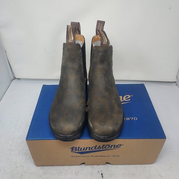 Blundstone WOMENS Chelsea Rustic Brown Tall Boot - Picture 6 of 8